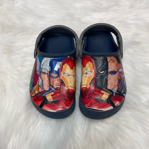 | CROCS | marvel theme. Size 13. - Picture 3 of 4